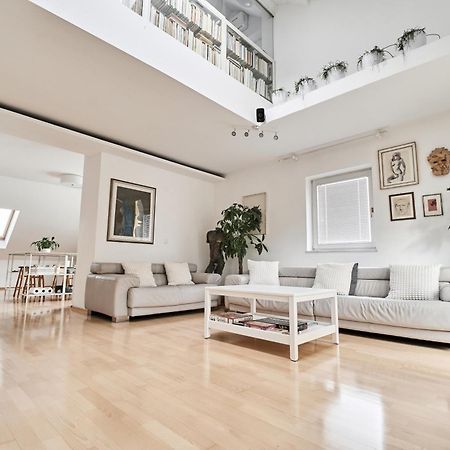 Matic Spacious Modern Apartment Ljubljana Bagian luar foto